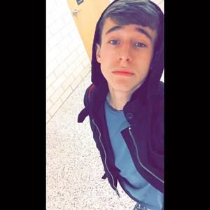 Meet your Posher, Nicholas